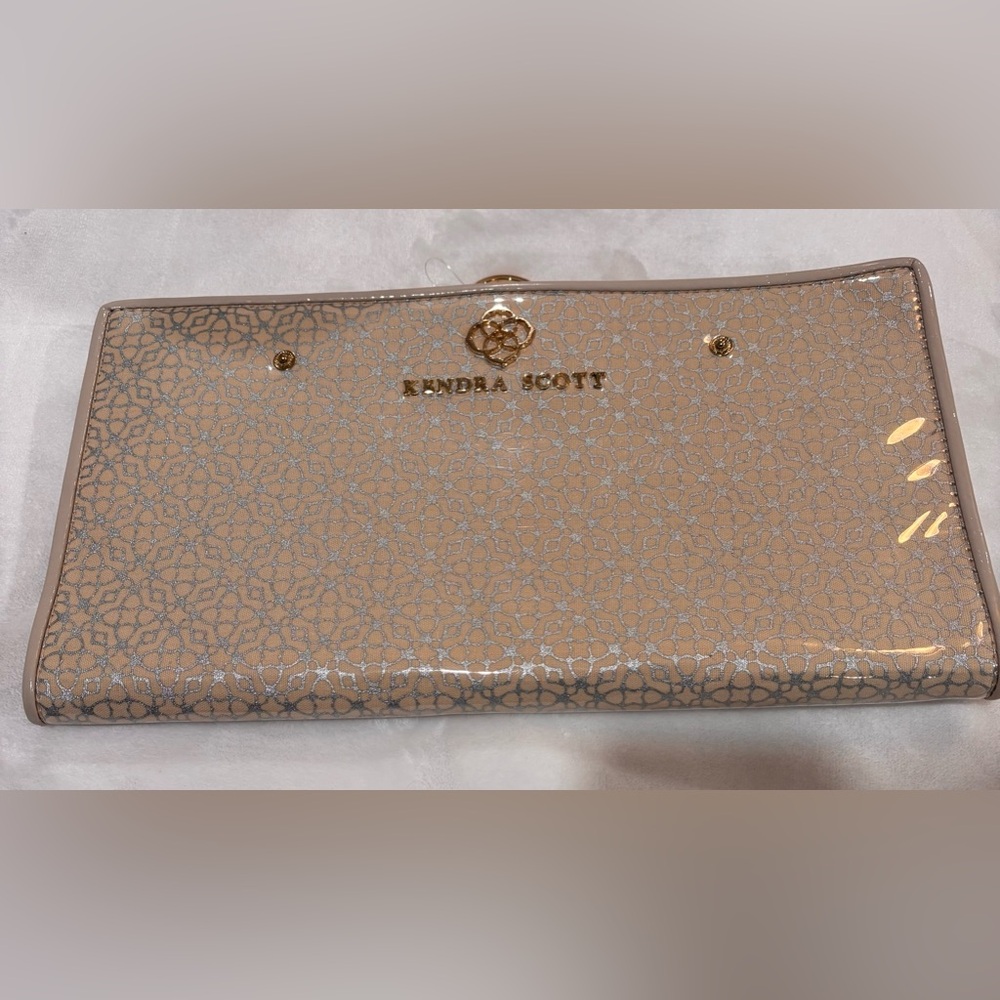 Kendra Scott travel jewelry organizer